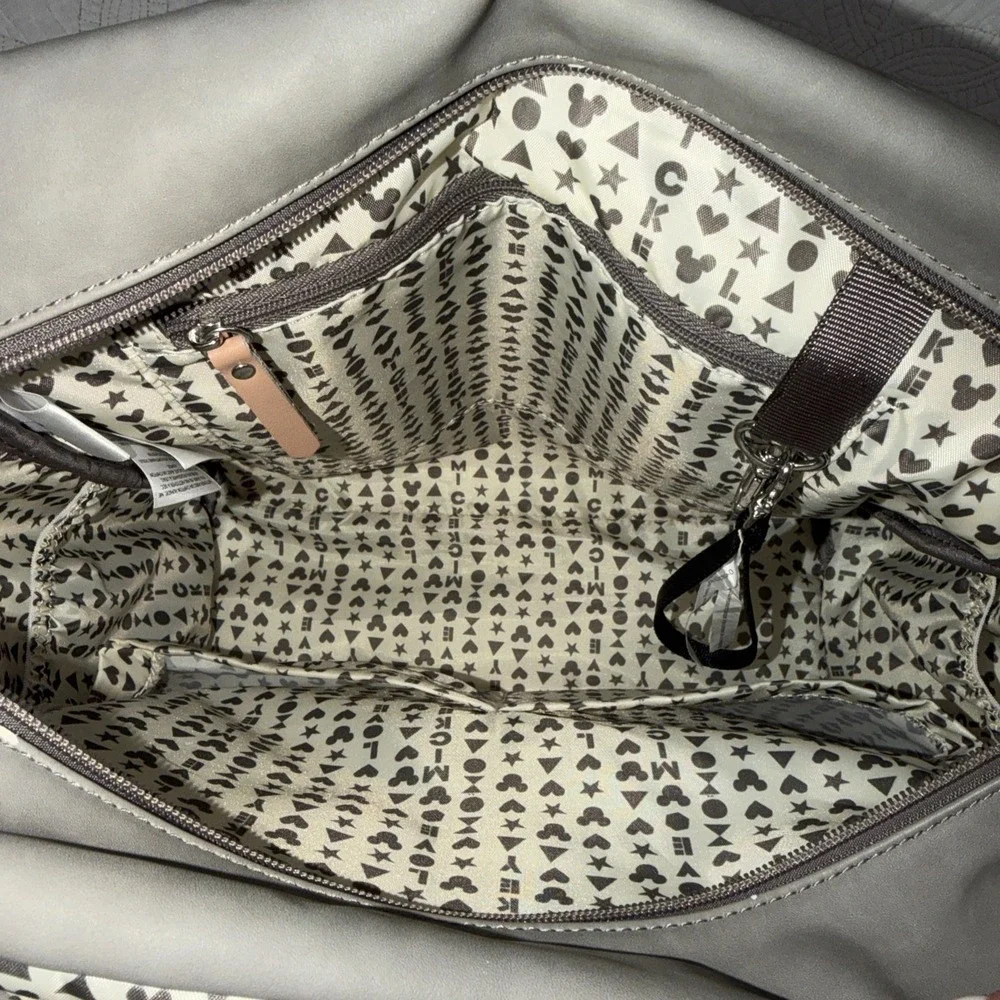 Petunia Pickle Bottom x Disney Love Mickey Disney Method Diaper‎ Bag Backpack